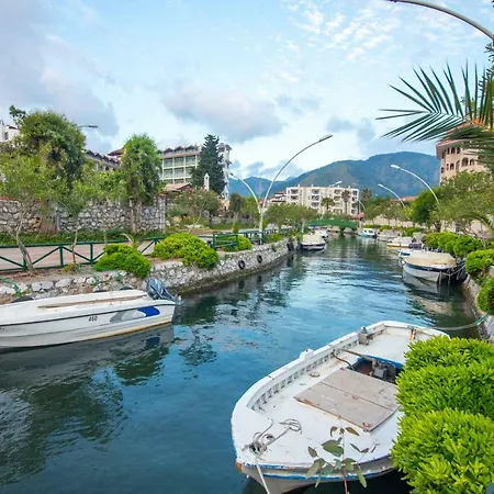 Mete Icmeler Marmaris Daily Weekly Muğla