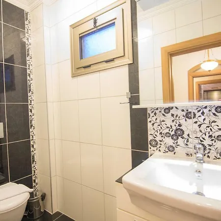 Mete Icmeler Marmaris Daily Weekly Muğla